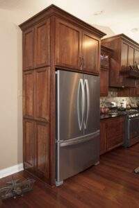Cherry Tour Traditional Kitchen