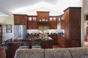 Cherry Tour Traditional Kitchen
