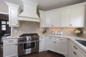 Detailed Elegance Kitchen Hood