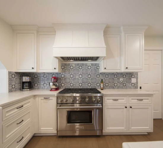 Mass Image Compressor Compressed this image. https://sourceforge.net/projects/icompress/ with Quality:50 Versatile Maple