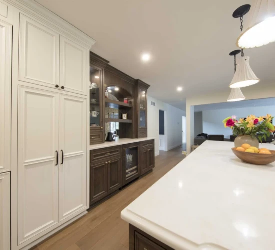 Mass Image Compressor Compressed this image. https://sourceforge.net/projects/icompress/ with Quality:50 Versatile Maple