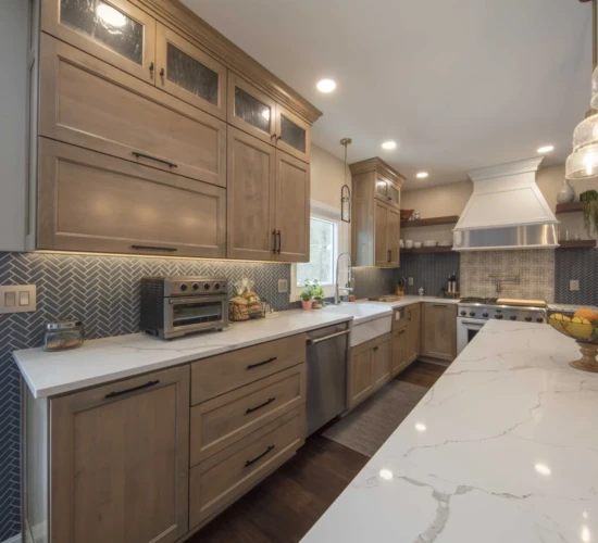 Mass Image Compressor Compressed this image. https://sourceforge.net/projects/icompress/ with Quality:50 Versatile Maple