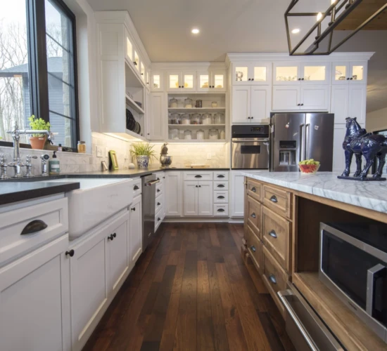 Mass Image Compressor Compressed this image. https://sourceforge.net/projects/icompress/ with Quality:65 Painted with A Naturalist Touch