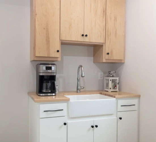 Mass Image Compressor Compressed this image. https://sourceforge.net/projects/icompress/ with Quality:65 Painted with A Naturalist Touch