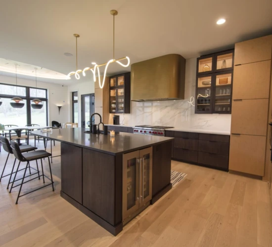 Mass Image Compressor Compressed this image. https://sourceforge.net/projects/icompress/ with Quality:65 Quarter Sawn Visual